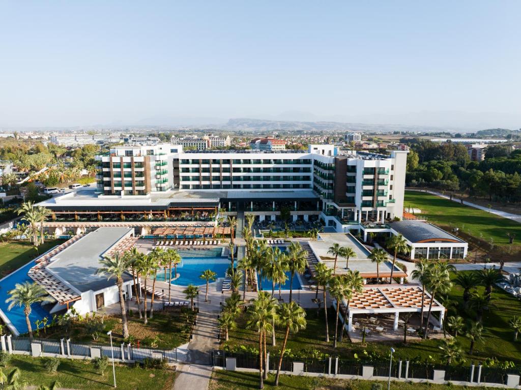 Transfer Antalya Flughafen nach Sural Saray Hotel Privat